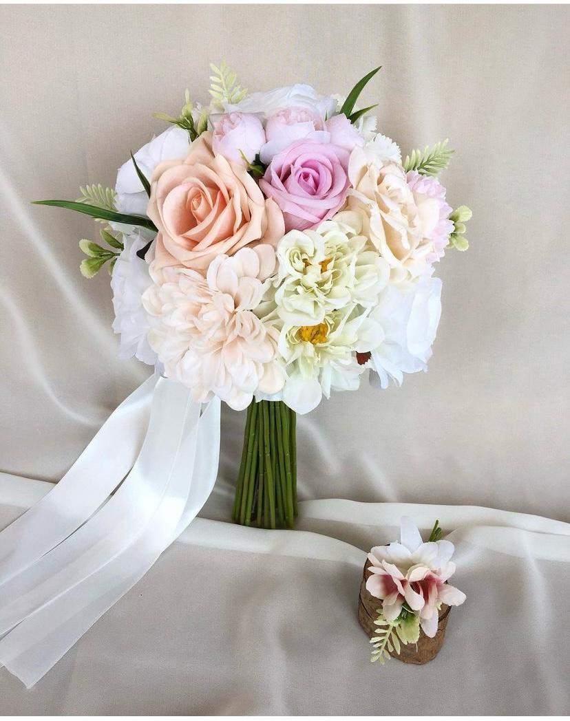 Yapay Lila El Buketi